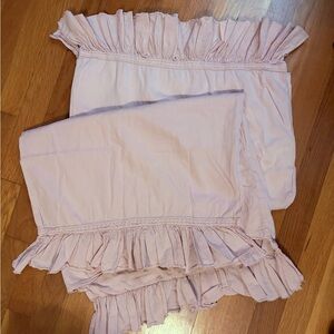 NWOT Pair of Ruffled Pink Pillow Shams